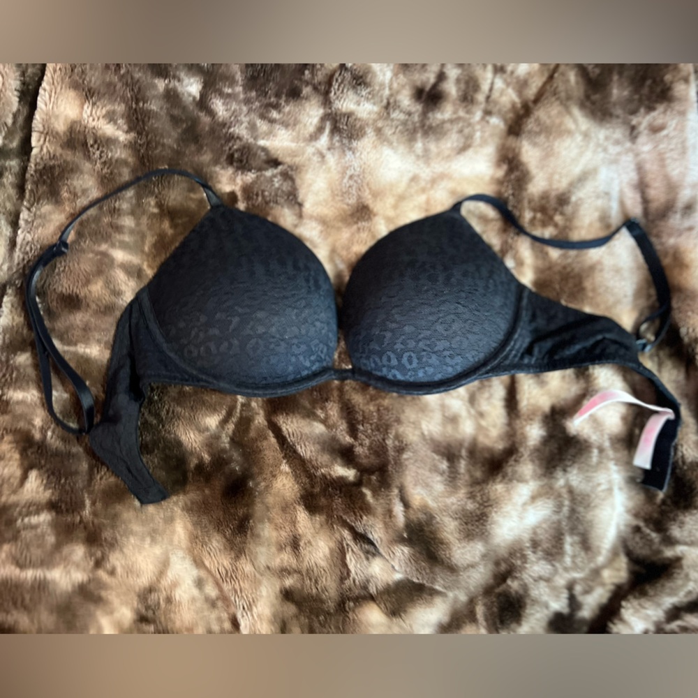PINK Victoria's Secret Black Leopard Print Bra